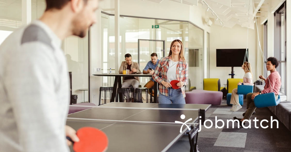 5 bonnes raisons de bouger au travail Un salarié bouge au travail et fait ainsi de l’exercice.
